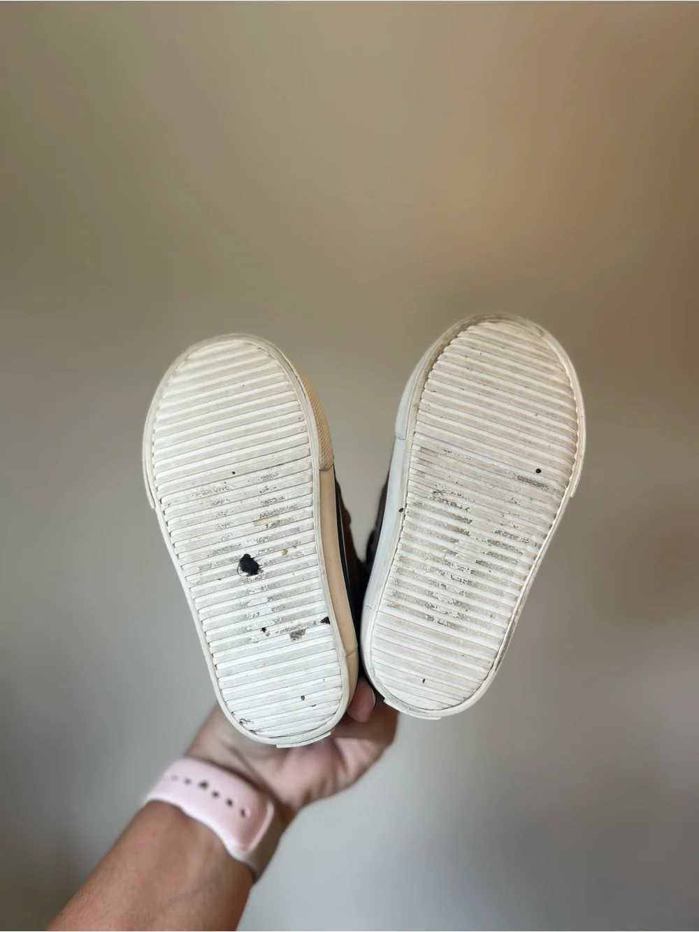 Old Navy Toddler Boy Brown Leather Boat Shoes - Classic Slip-On Style Size 5